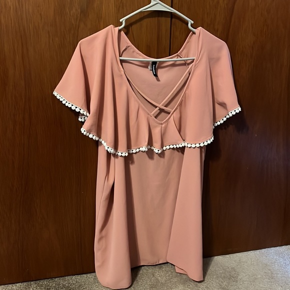 Women’s large/ x-large Blouse - Picture 1 of 5